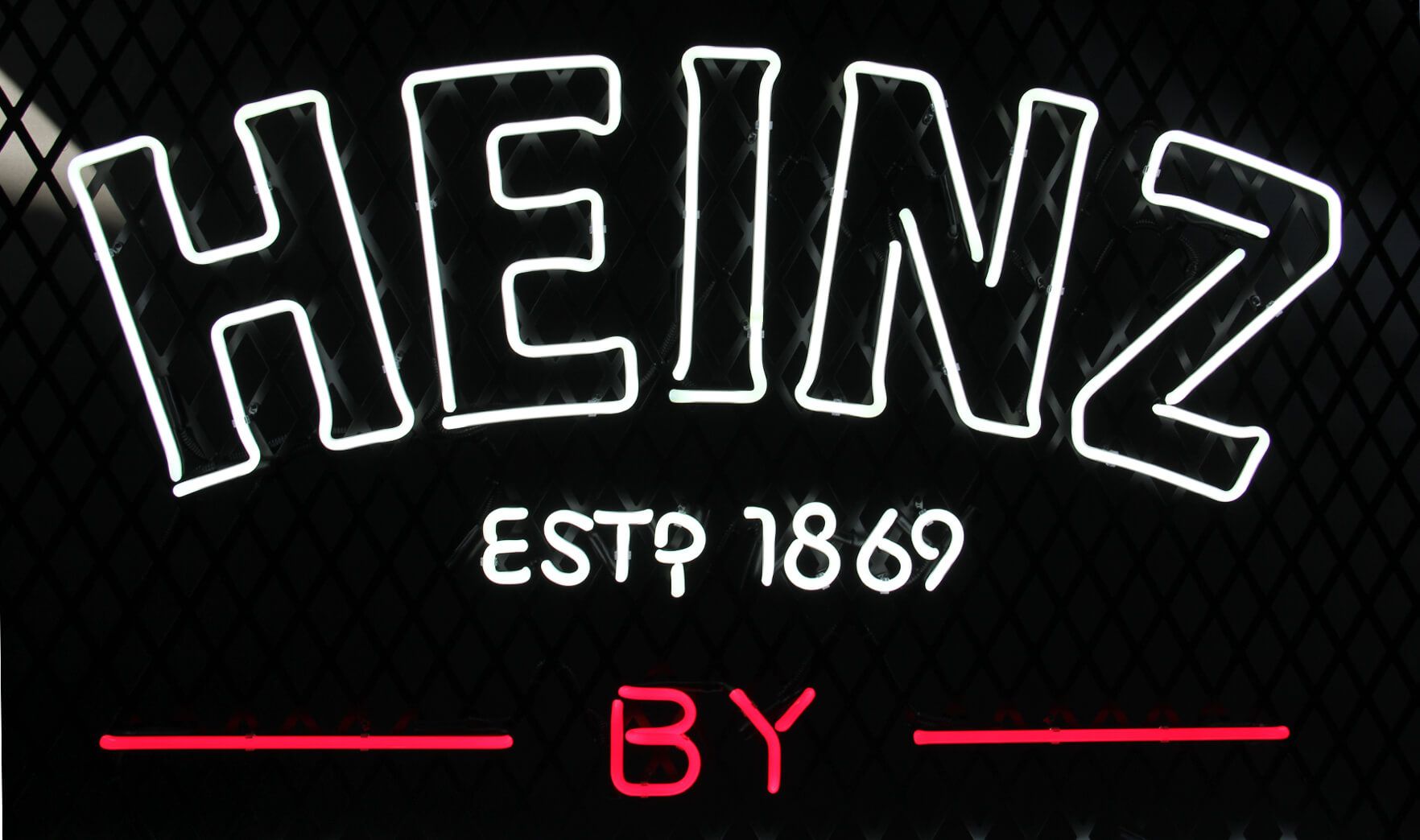 Heinz neon - Witte neon heinz 1896 door Newonce