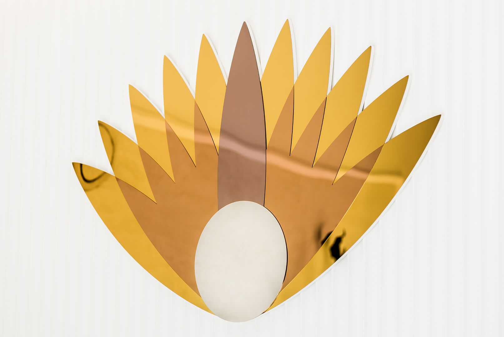 LA PERLA - 3D-logo in goud